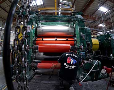 manufacturing rubber sheet