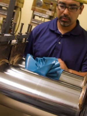 Vip worker using rubber strip